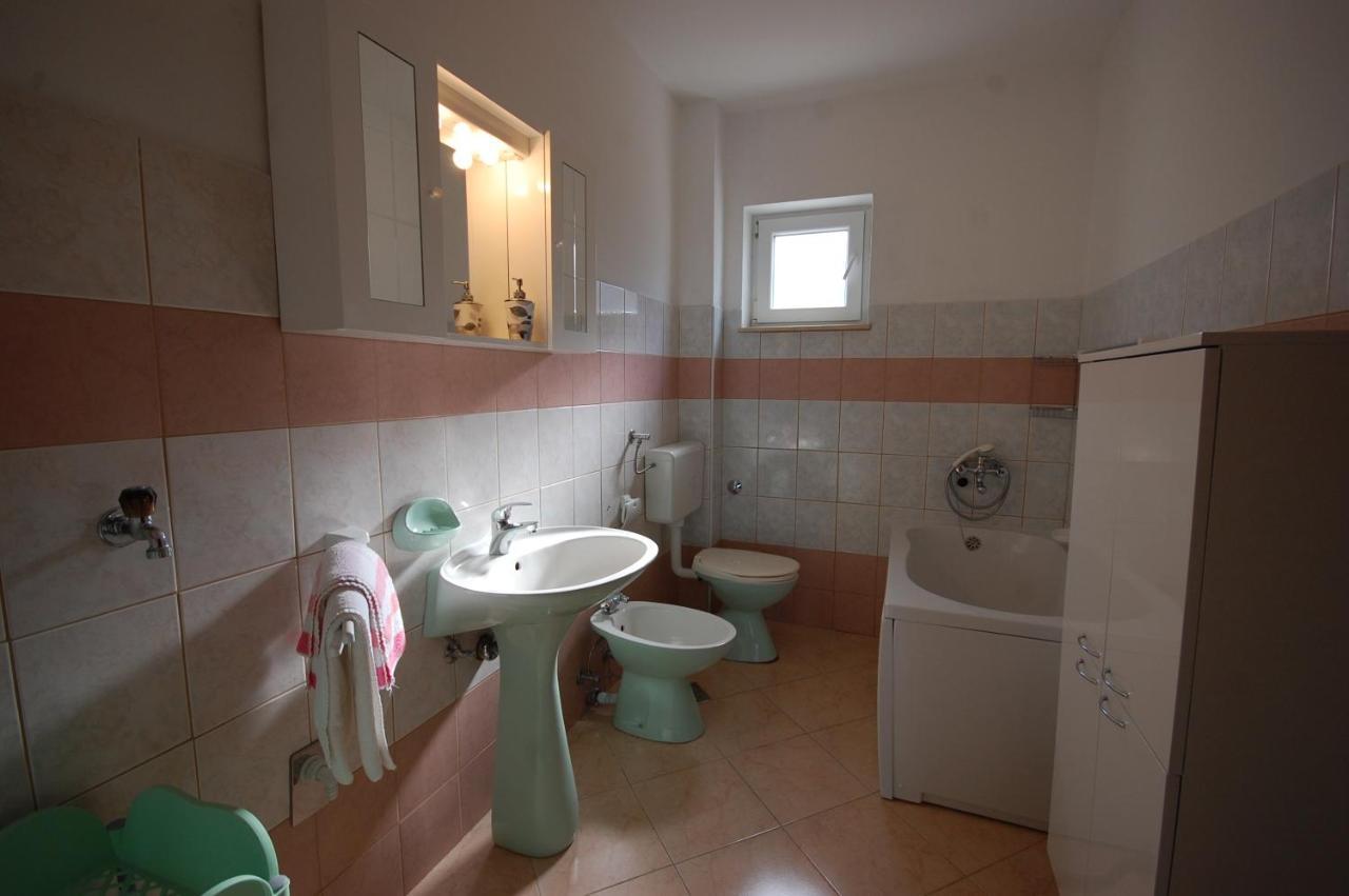 Apartma Toni By El-pi Tours *